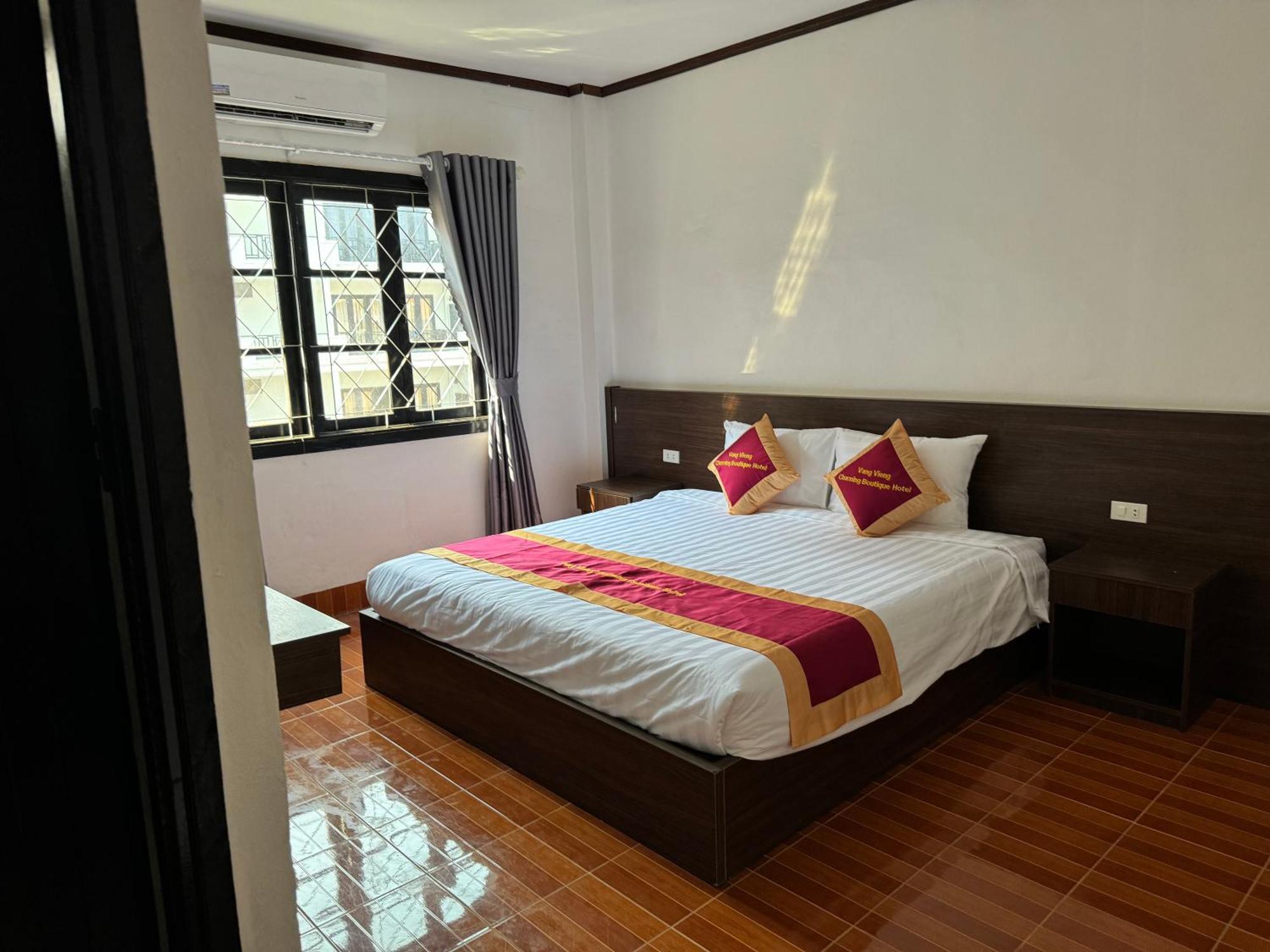 Vangvieng Charming Boutique Hotel Ванг-Виенг Экстерьер фото